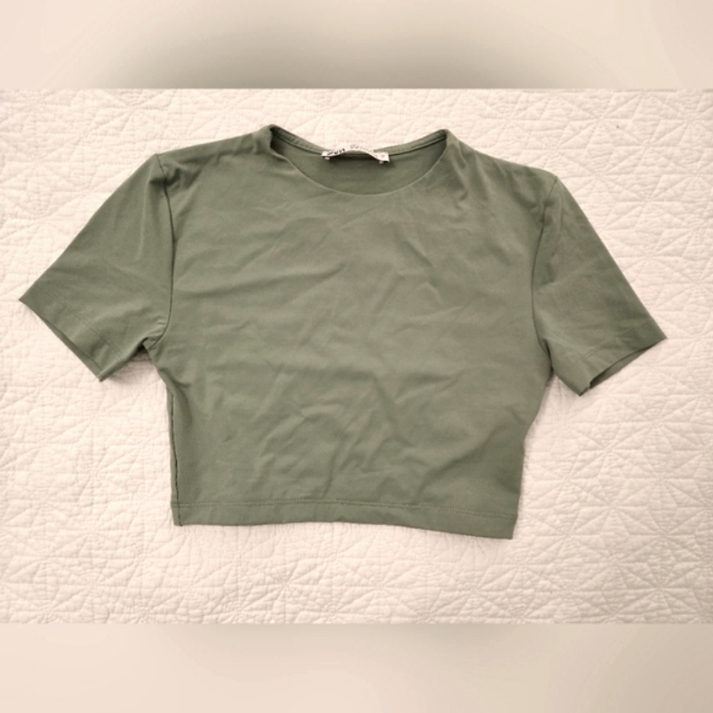 Crop tee